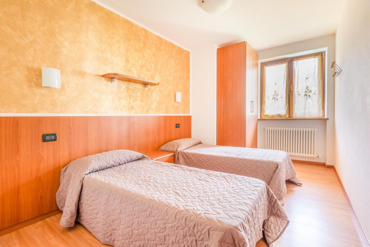 פייבה די לדרו Residence Toli מראה חיצוני תמונה
