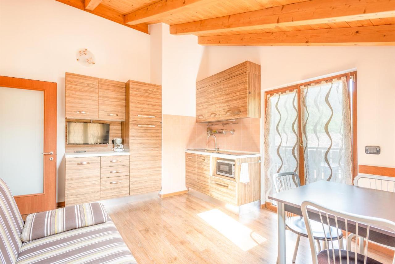 פייבה די לדרו Residence Toli מראה חיצוני תמונה