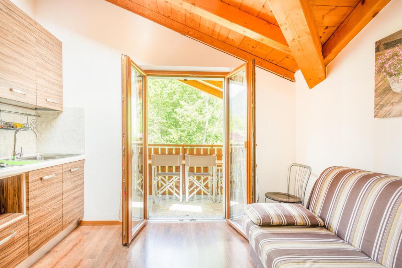 פייבה די לדרו Residence Toli מראה חיצוני תמונה